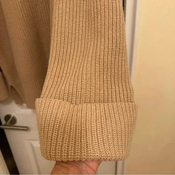 &other stories wool cotton blend turtleneck oversized sweater - Picture 4 of 7